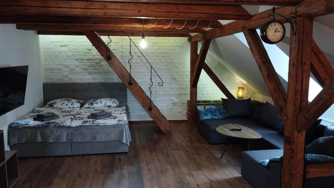 Apartman Albreit 2 Яхимов Екстериор снимка